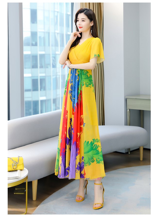 Womens V Neck Maxi Dress, Floral Chiffon Summer Beach Boho Long Dress for Wedding, Party, Prom, Vacation - Elegant Slim Fit Ruffle Hem Gown